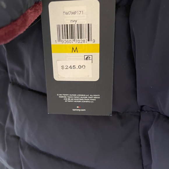 Tommy Hilfiger Puffer Jacket Size M - Picture 3 of 4